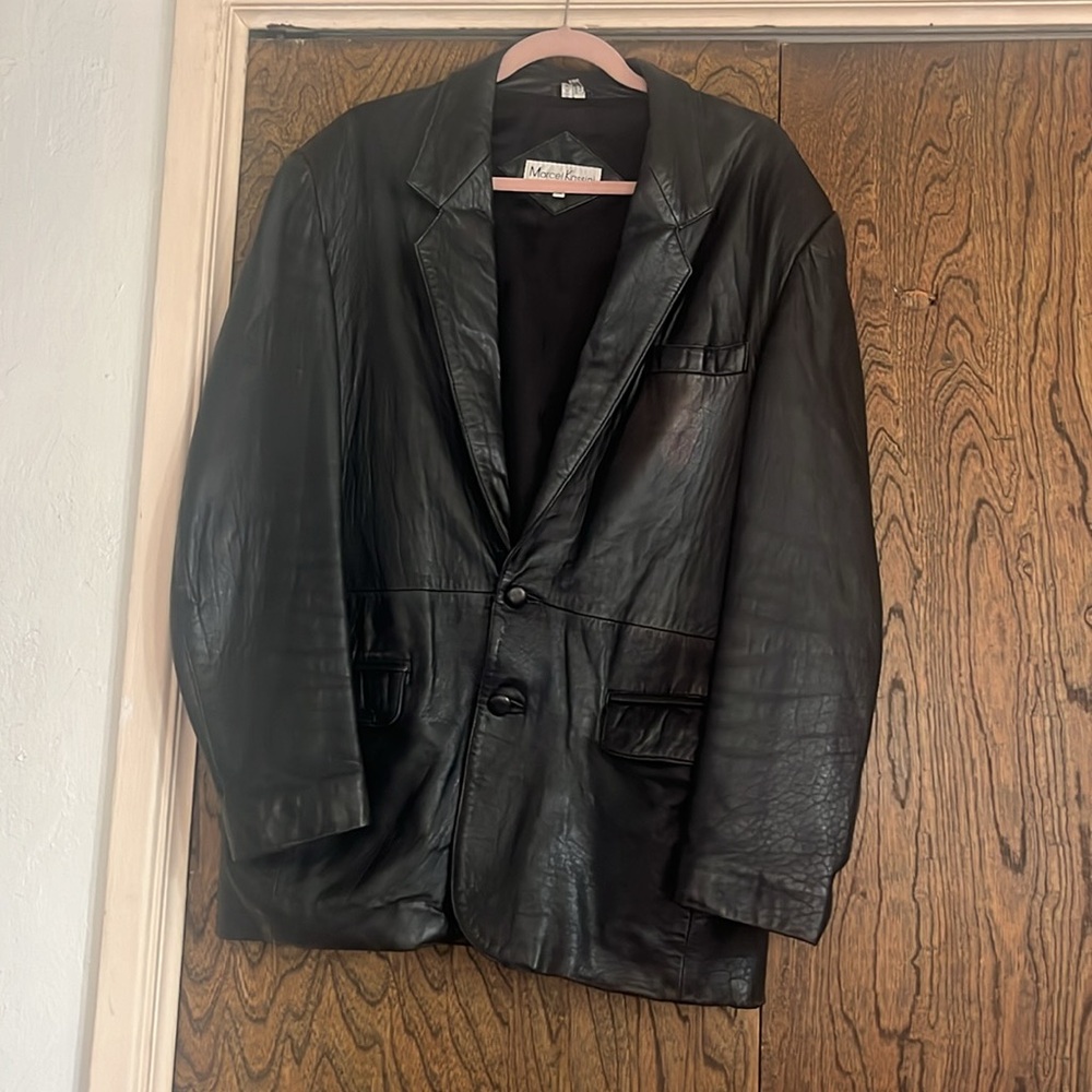 classic, black leather jacket Vintage men’s size XL
